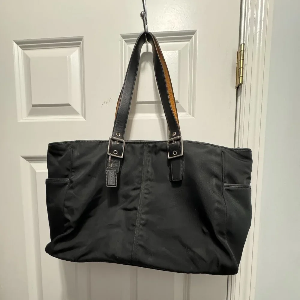 Coach 5173 black tote